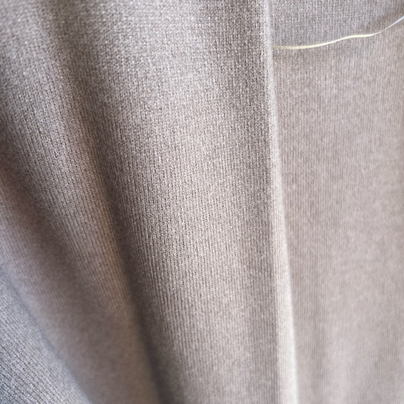 UNIGLO Light Long Jacket with Tie Belt - Picture 5 of 5